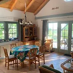 Holiday home Mandula House