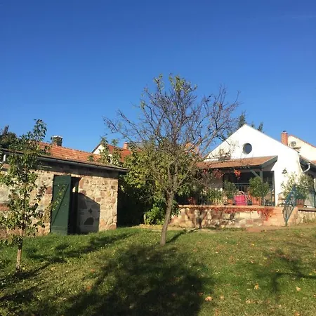 Mandula House