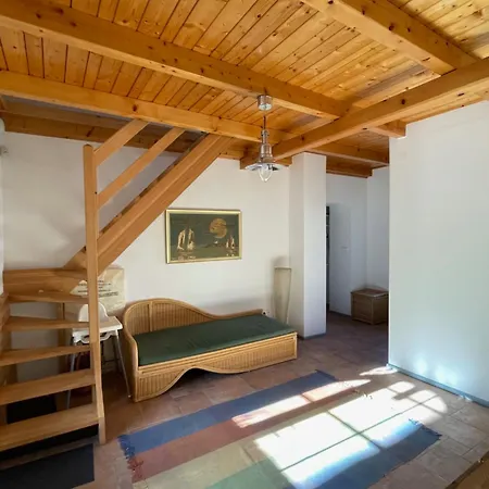 Holiday home Mandula House Paloznak