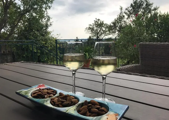 Vakantiehuis Mandula House *