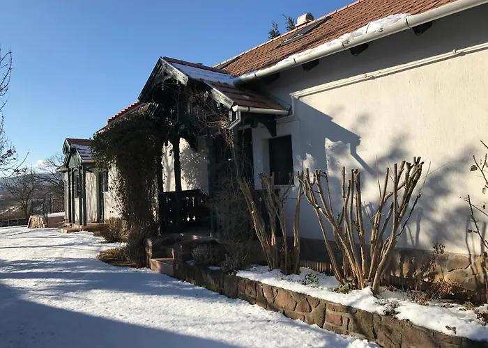 Mandula House بالوزناك