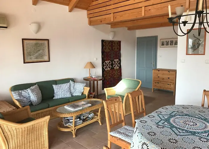 Mandula House Vakantiehuis *